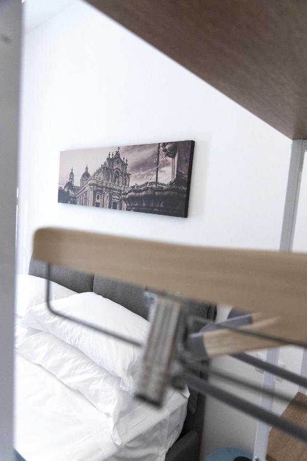 Civicocento Charming Rooms Κατάνια Εξωτερικό φωτογραφία